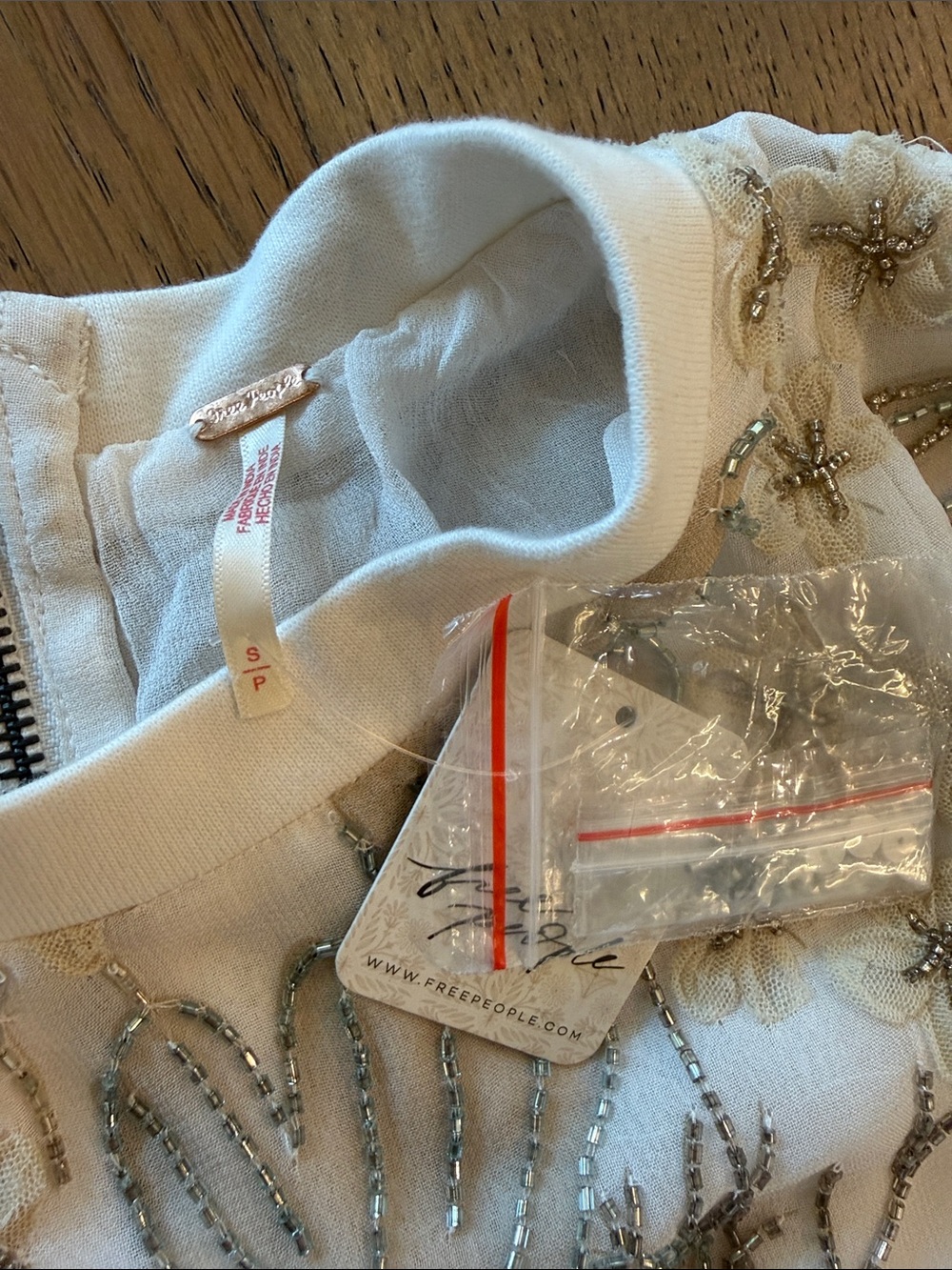 Free People White Short Sleeve Sequin Floral Top - Picture 2 of 13